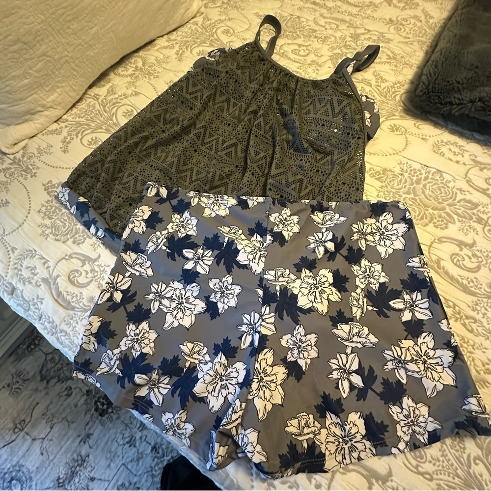 2 piece bathing suit